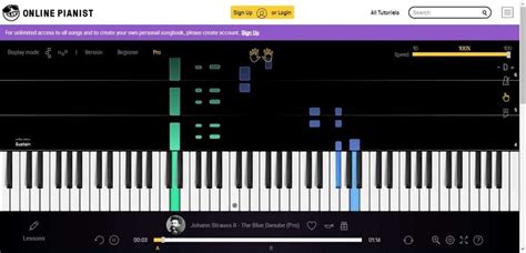 Online Piano Play and Learn piano virtually in web browser.